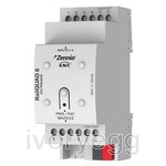 RailQUAD 8 v2. Input module with 8 analog-digital inputs for DIN rail with status indicator LEDs.