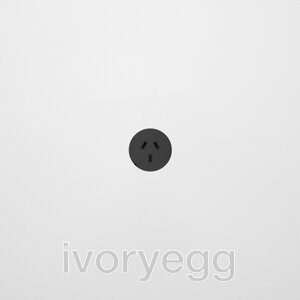 Single Outlet - Matte Black